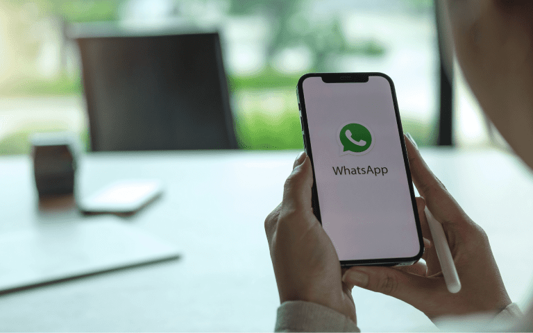 Can employees be dismissed for WhatsApp messages
